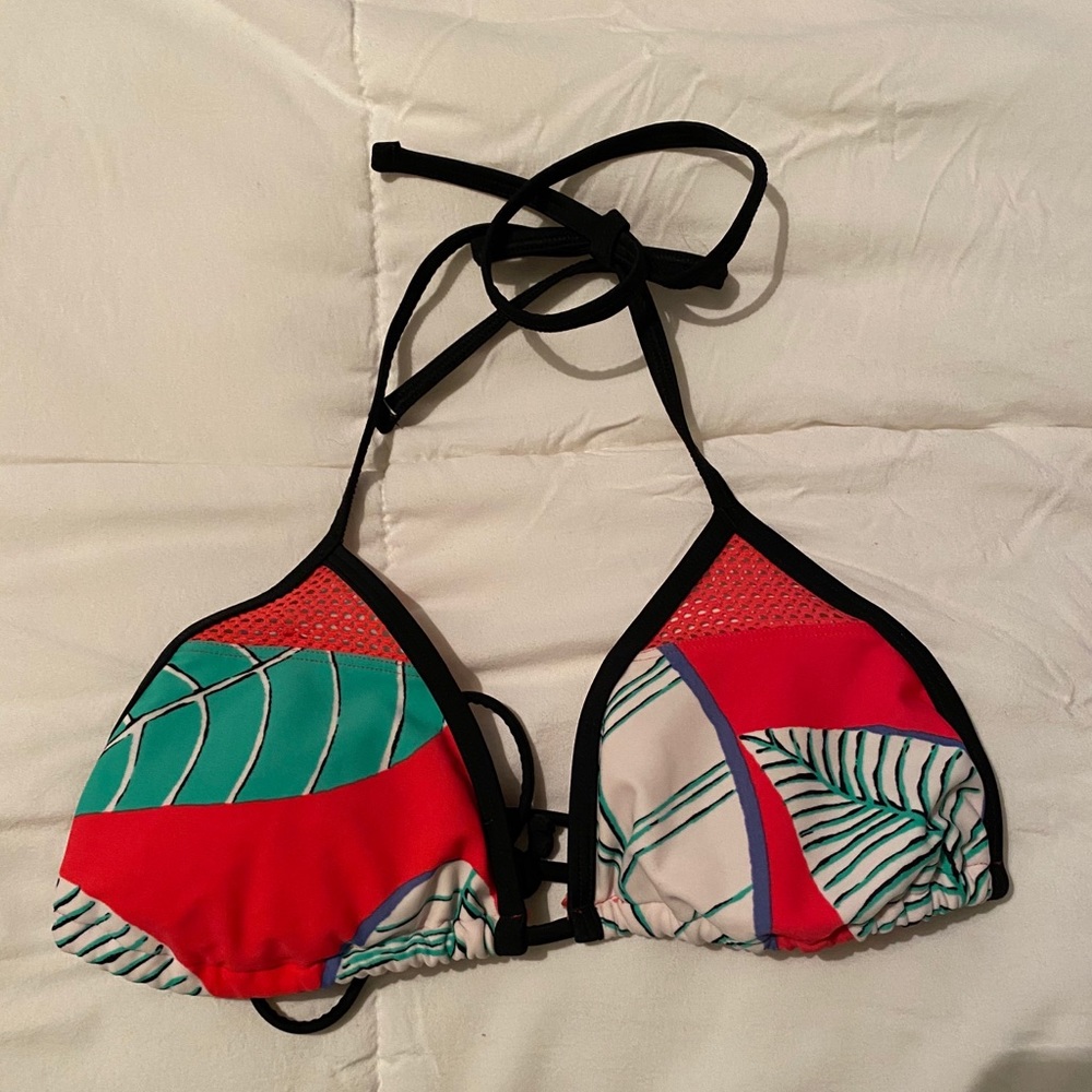 Bikini top